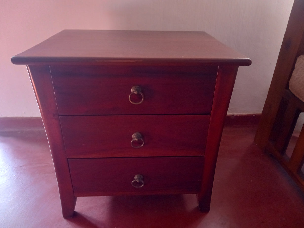 Bed Side table (3 Drawer)