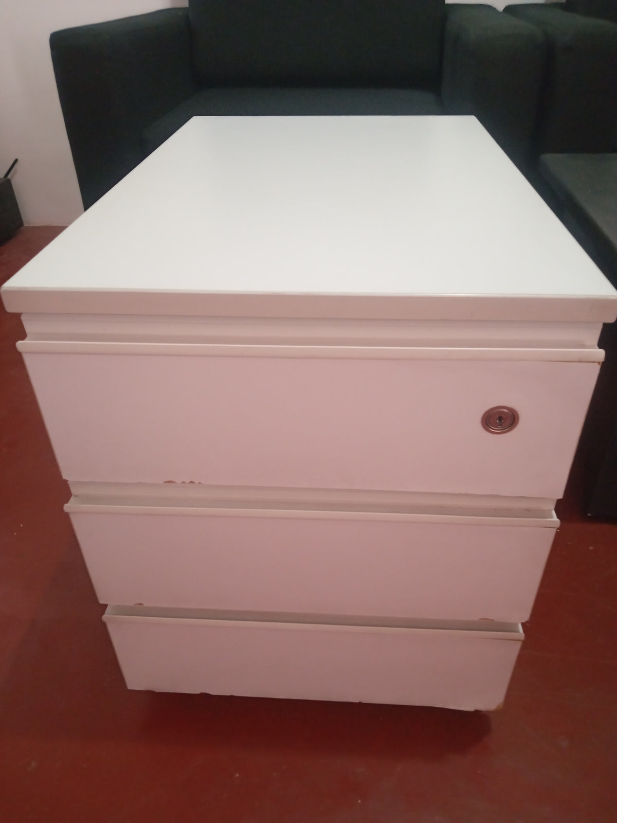 Mobile Storage Cabinet (3 Drawer ) / Under Desk 3-Drawer Cabinet
